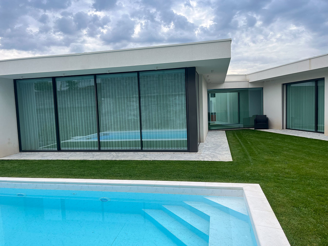 Caixilharia em Aluminio